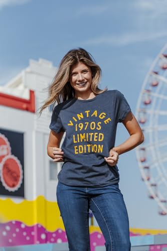Womens Vintage 1970s Limited Edition T Shirt Funny Cool 1970 Theme Classic Tee for Ladies Funny T Shirts Cool Vintage Top Women's Novelty Tees Navy XL