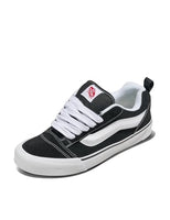 
              Vans Unisex Knu Skool Shoe - '90s Retro Puffy Low-Top Fashion Sneakers for Men & Women Black/True White
            