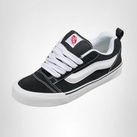 
              Vans Unisex Knu Skool Shoe - '90s Retro Puffy Low-Top Fashion Sneakers for Men & Women Black/True White
            