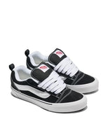 
              Vans Unisex Knu Skool Shoe - '90s Retro Puffy Low-Top Fashion Sneakers for Men & Women Black/True White
            